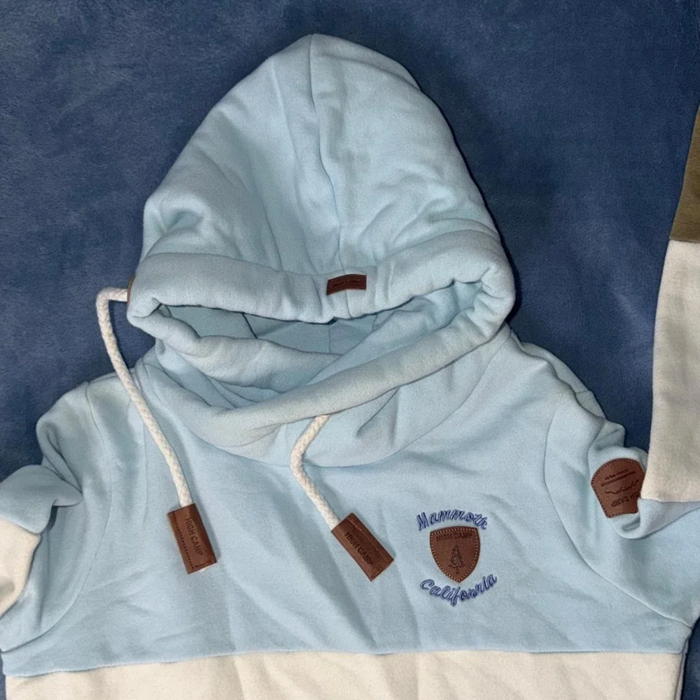 Wanakome Hoodie